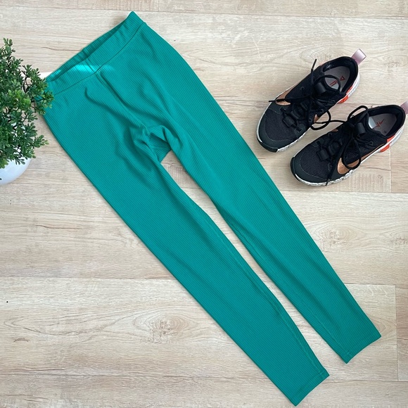 Alo Yoga Ribbed High-Waist 7/8 Blissful Legging – Green Emerald – XS - Picture 5 of 7